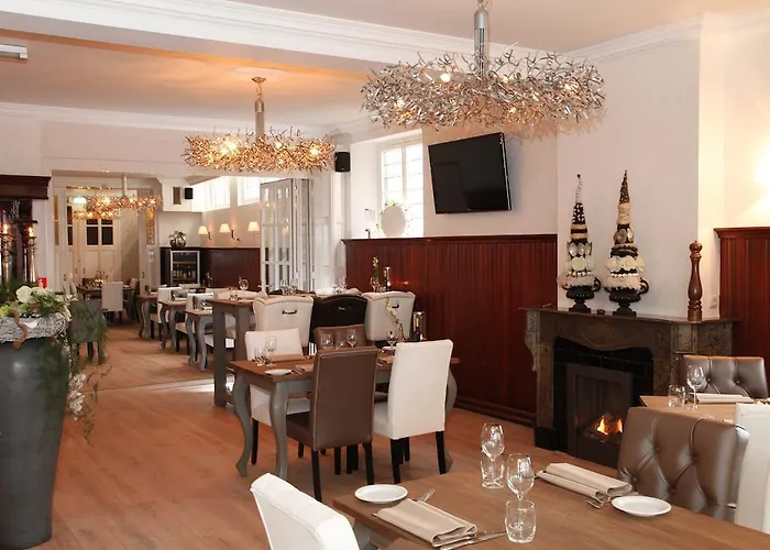 Restaurant Riche מלון בוקסמיר